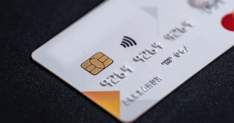 Mastercard dual : la carte idéale pour payer partout dans le monde